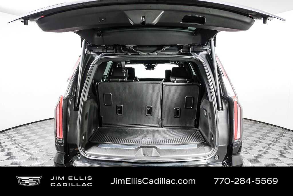 2025 Cadillac Escalade Sport Platinum