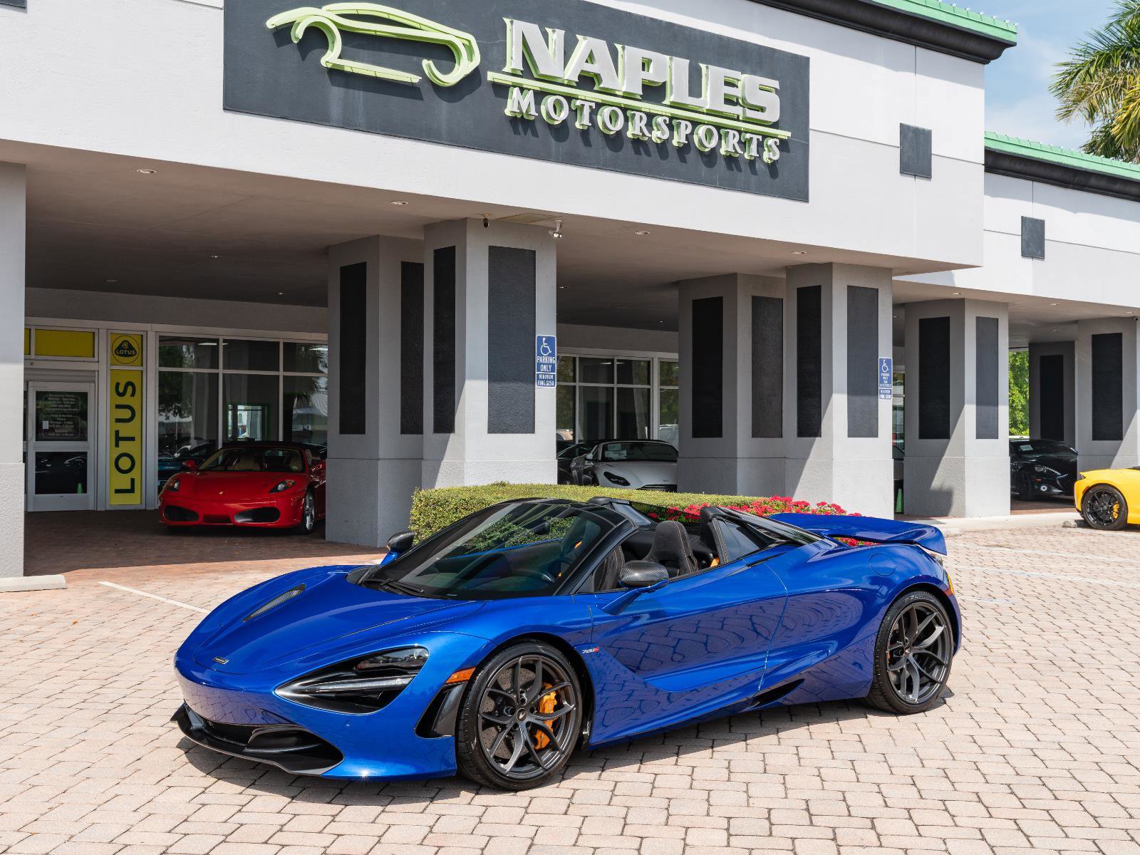 Used 2020 McLaren 720S Luxury photo 19