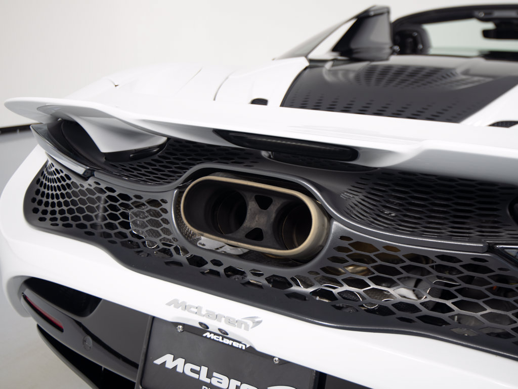 Used 2024 McLaren 750S Spider photo 50