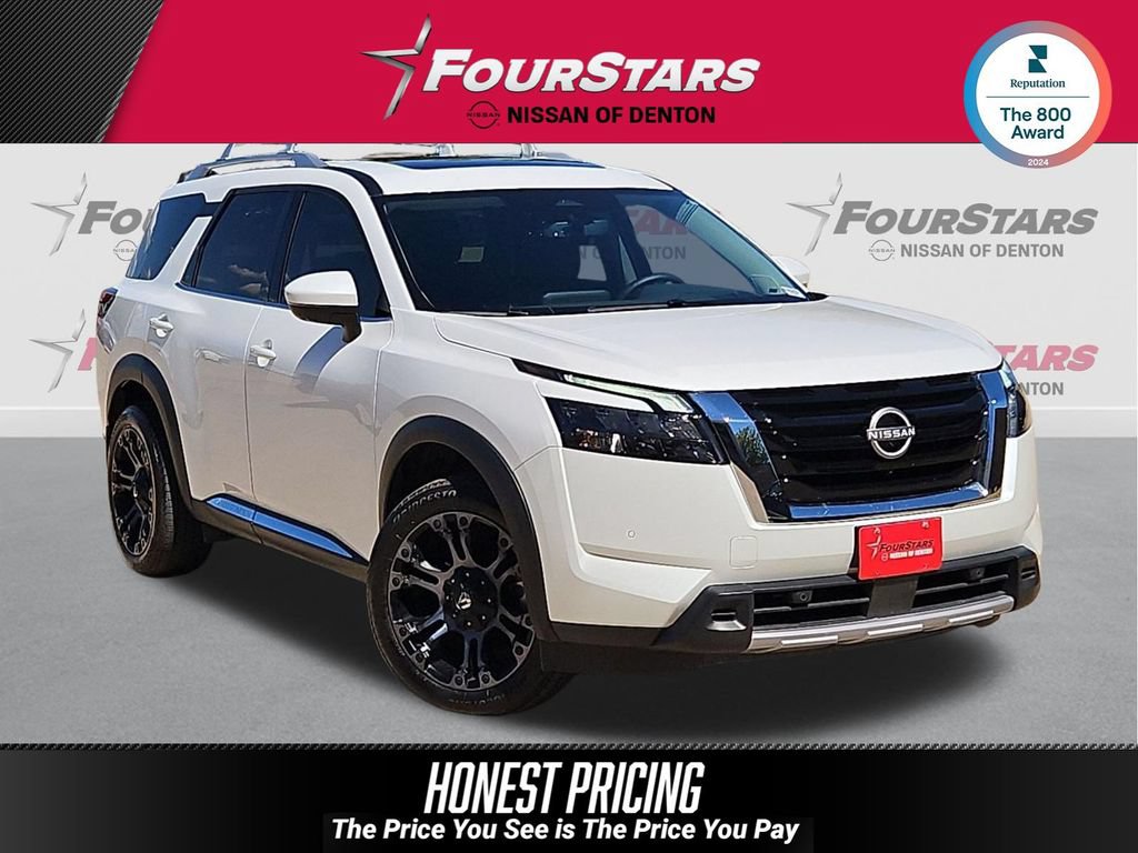 Used 2025 Nissan Pathfinder Platinum w/ Cargo Package