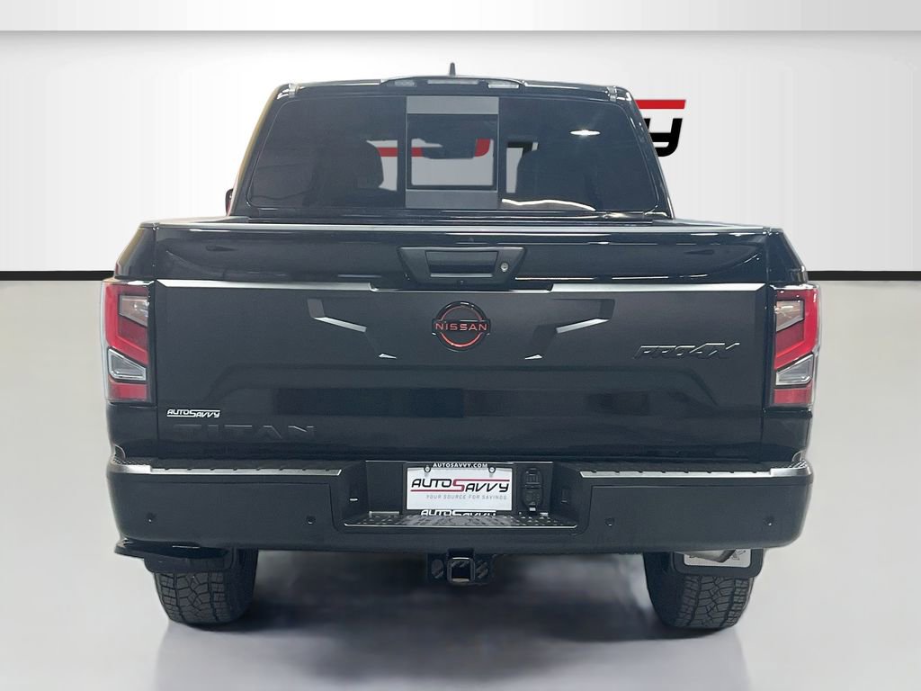 2024 Nissan Titan PRO-4X