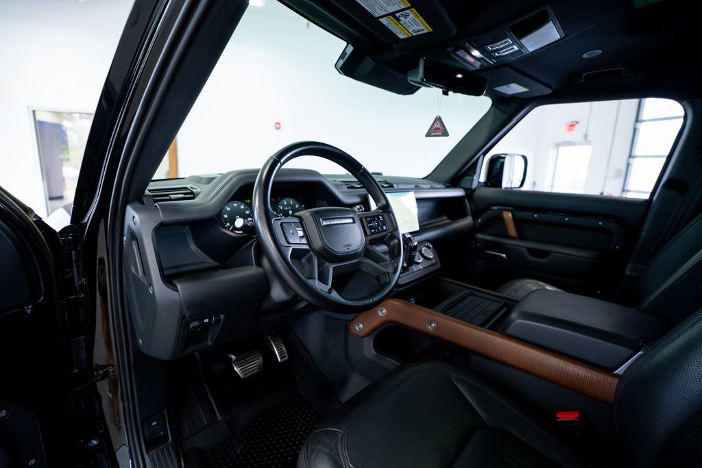 2023 Land Rover Defender 110 X