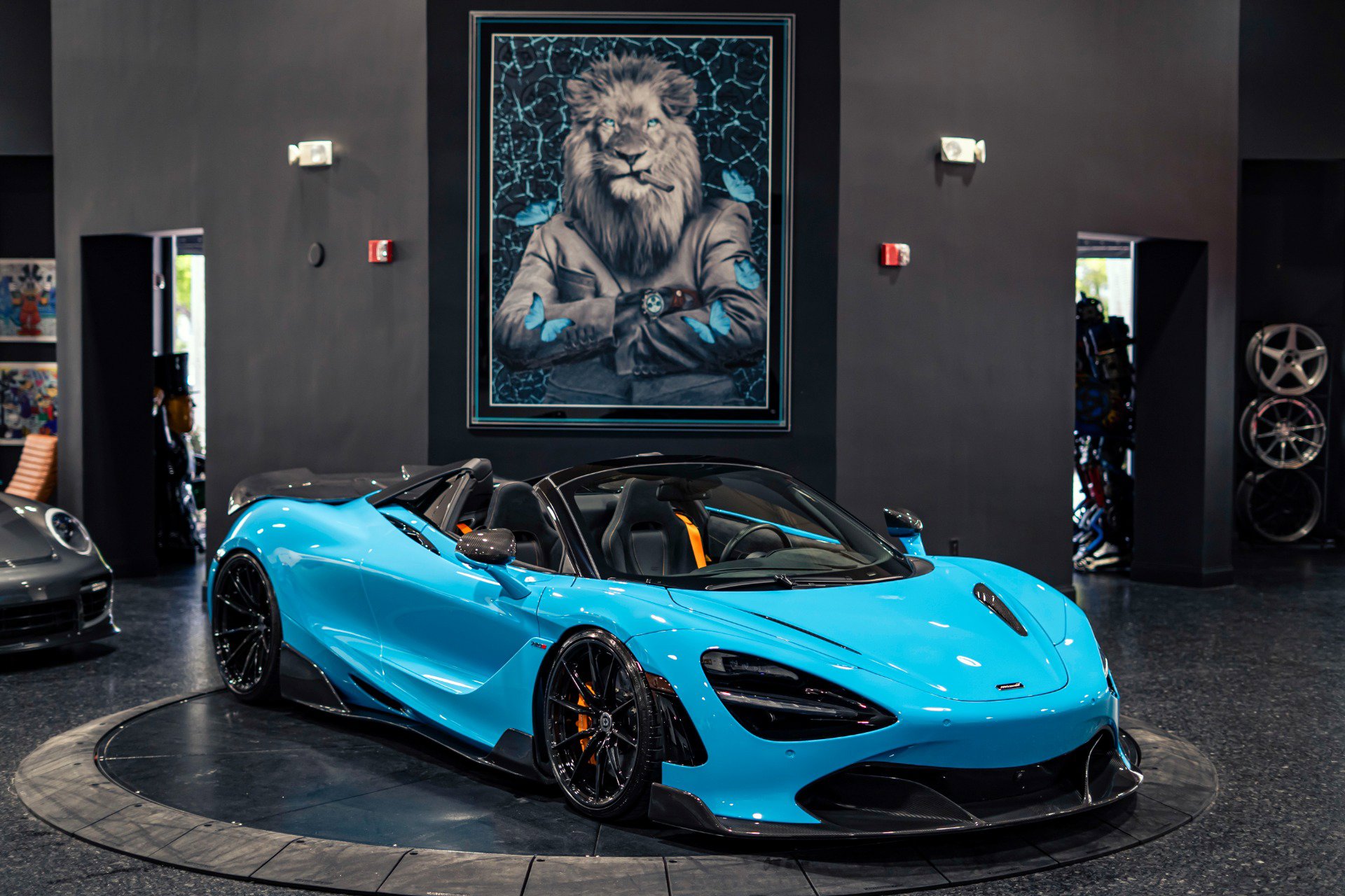 Used 2021 McLaren 720S Spider photo 45