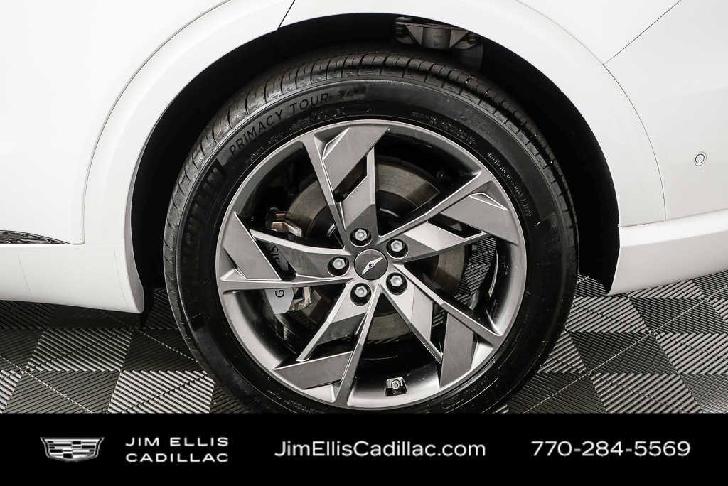 2025 Genesis Electrified GV70 Advanced