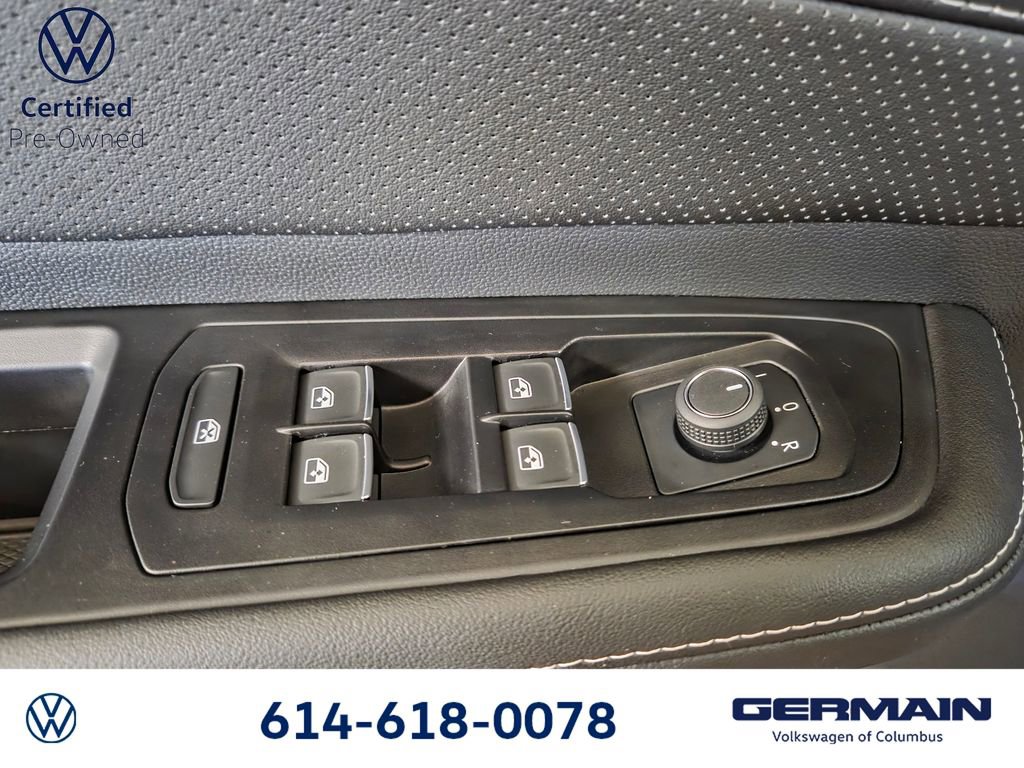 2025 Volkswagen Atlas SE