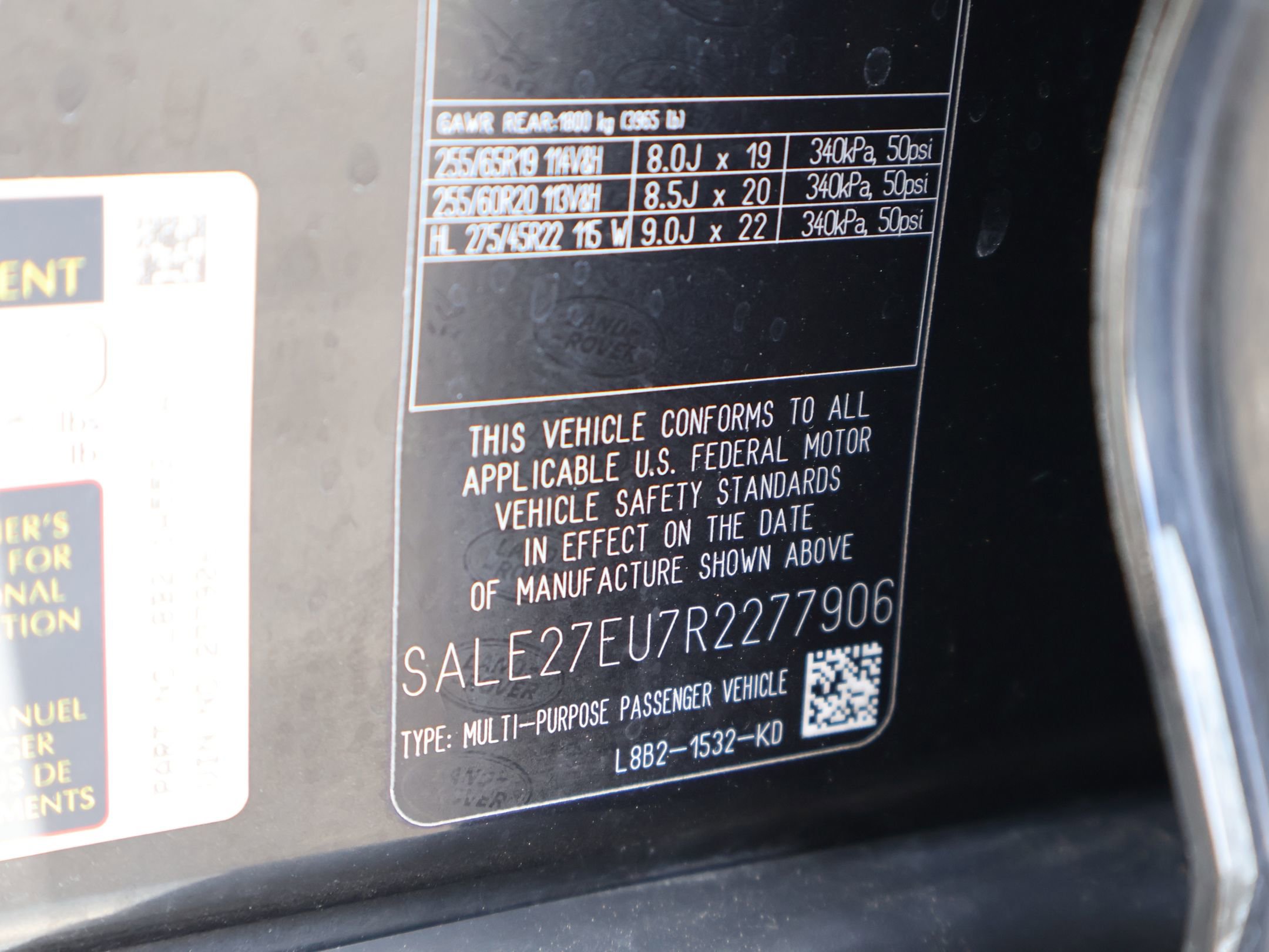 2024 Land Rover Defender 110 X-Dynamic SE