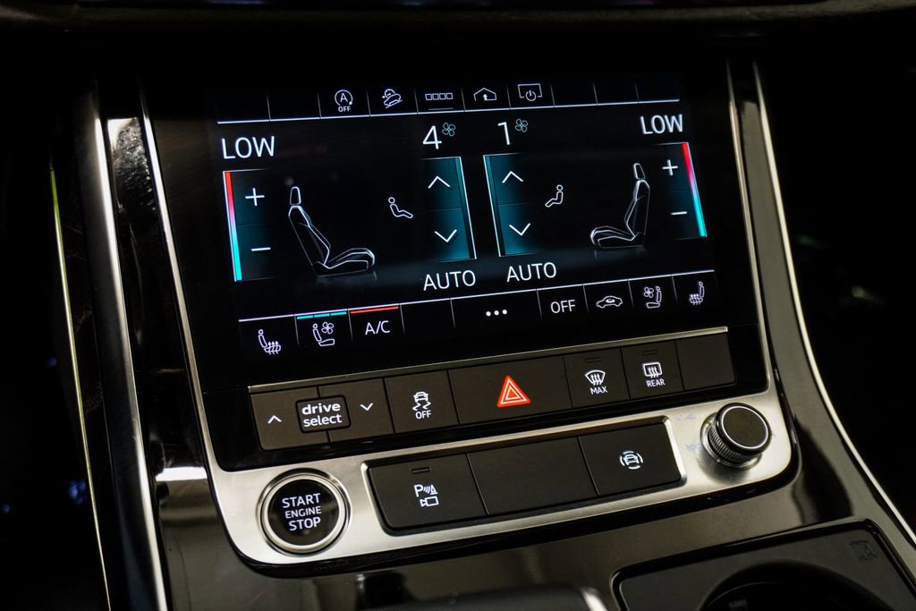 2022 Audi Q8 Premium Plus