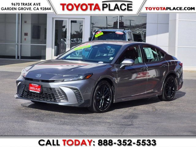 Used 2025 Toyota Camry SE