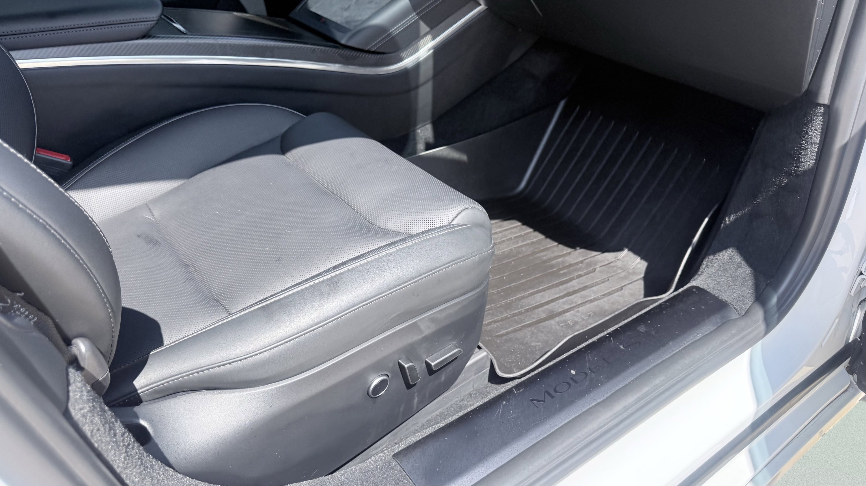 2022 Tesla Model S Plaid