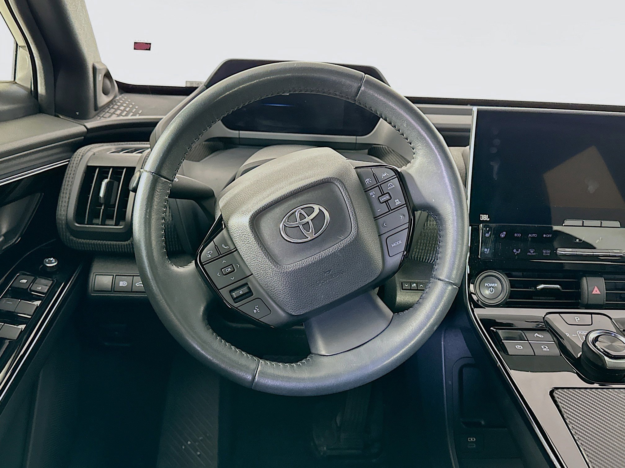 2023 Toyota bZ4X Limited