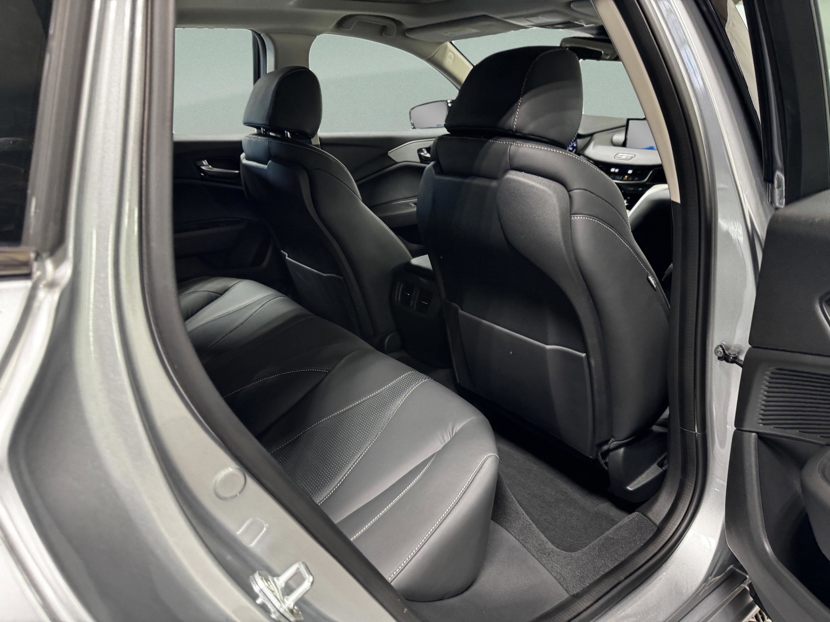 2023 Acura TLX w/ Technology Package