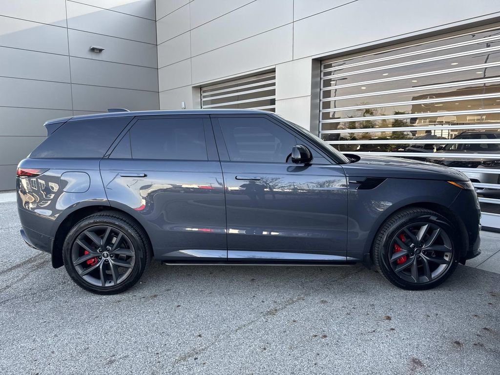 2025 Land Rover Range Rover Sport Dynamic SE