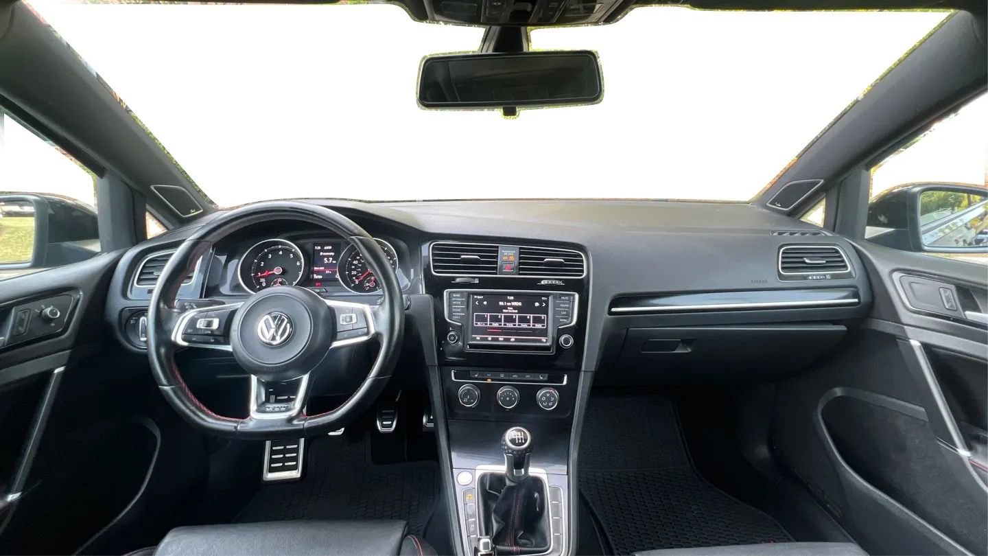 2017 Volkswagen GTI SE