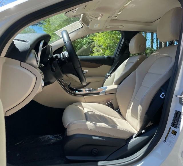 2019 Mercedes-Benz C 300 Sedan