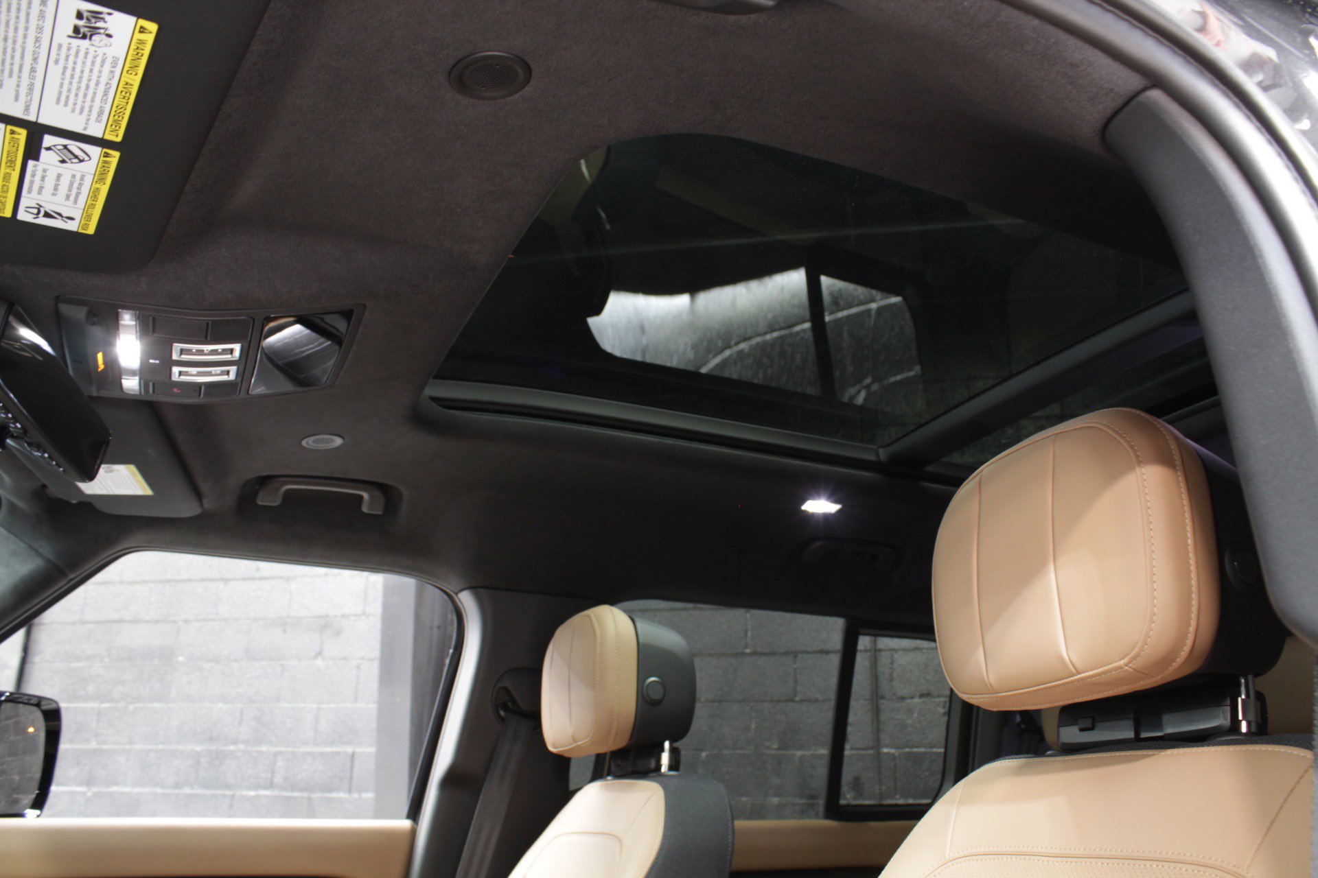 2025 Land Rover Defender 110 V8