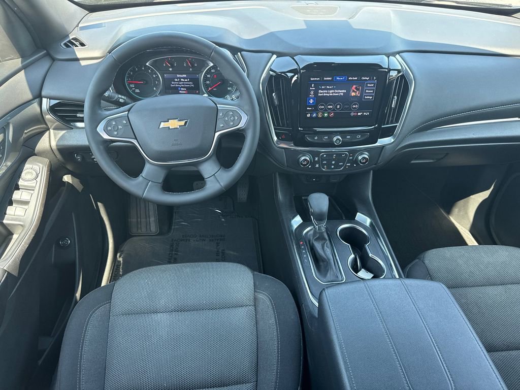 2023 Chevrolet Traverse LT