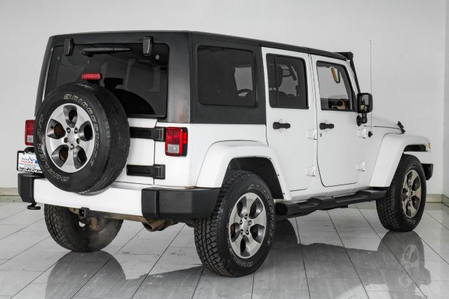 2016 Jeep Wrangler Unlimited Sahara