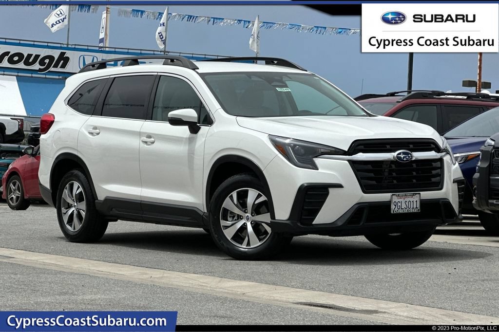 Used 2023 Subaru Ascent Premium w/ Convenience Package