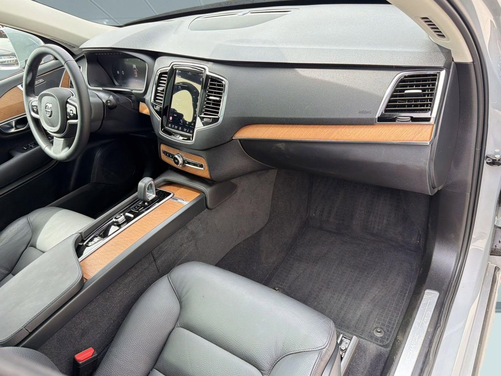 2024 Volvo Xc90 T8 Plus