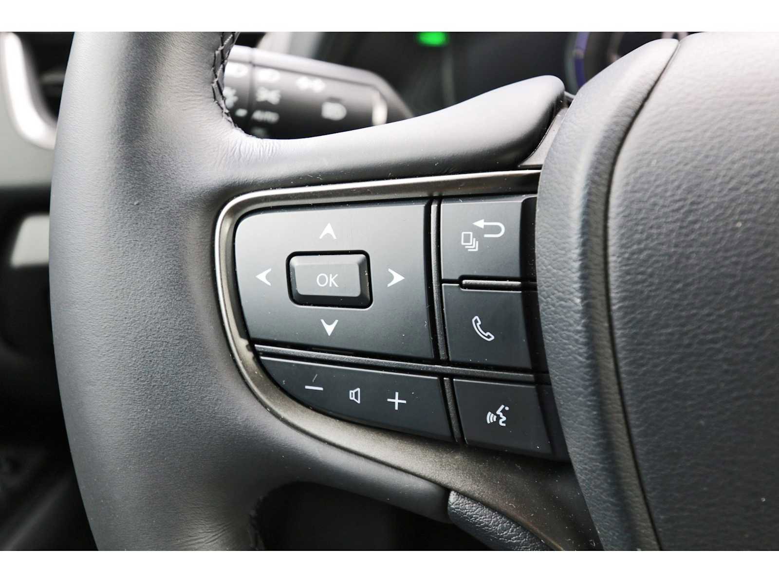 2024 Lexus UX 250h FWD w/ Premium Package