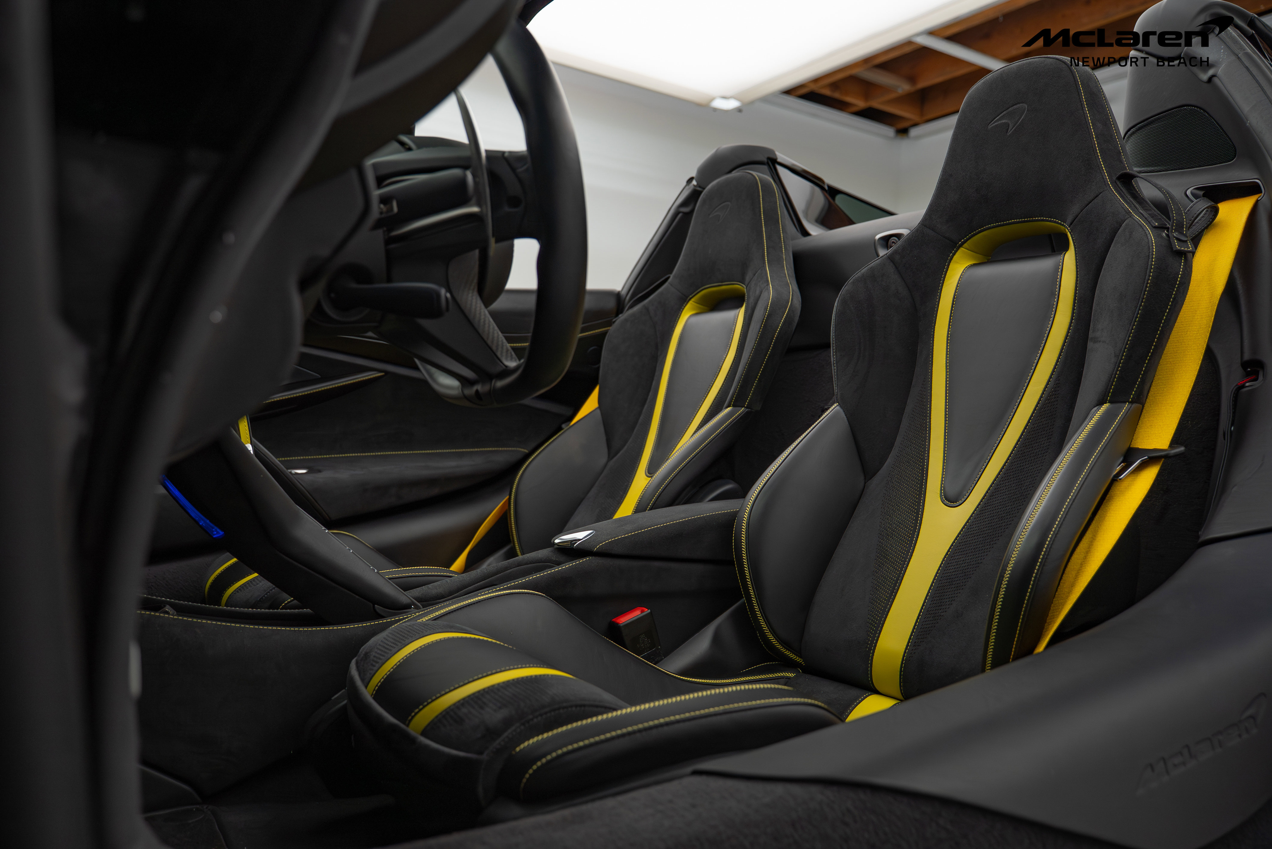 Used 2023 McLaren 720S Spider photo 22