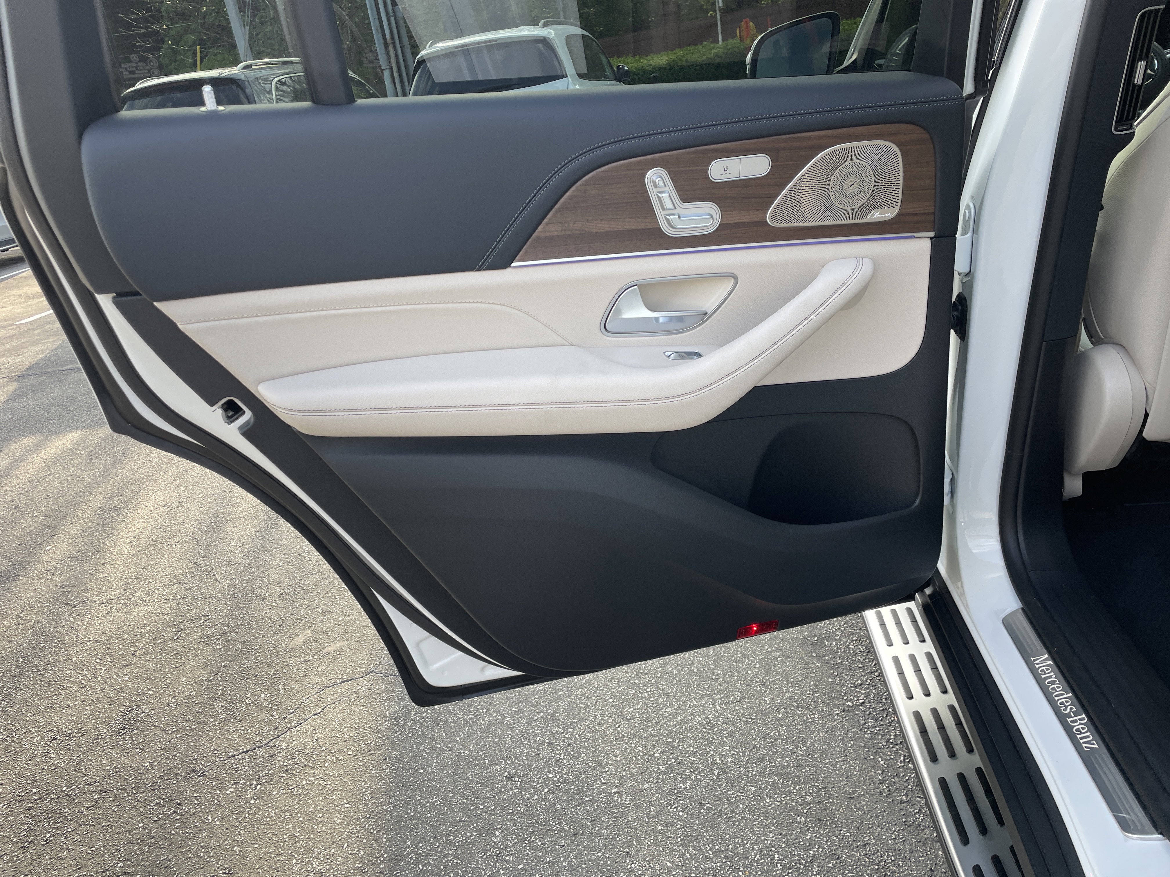 2026 Mercedes-Benz GLS 580 4MATIC