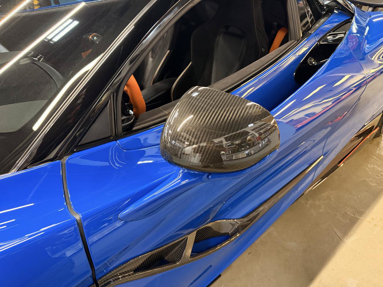 Used 2022 McLaren 720S Performance photo 15