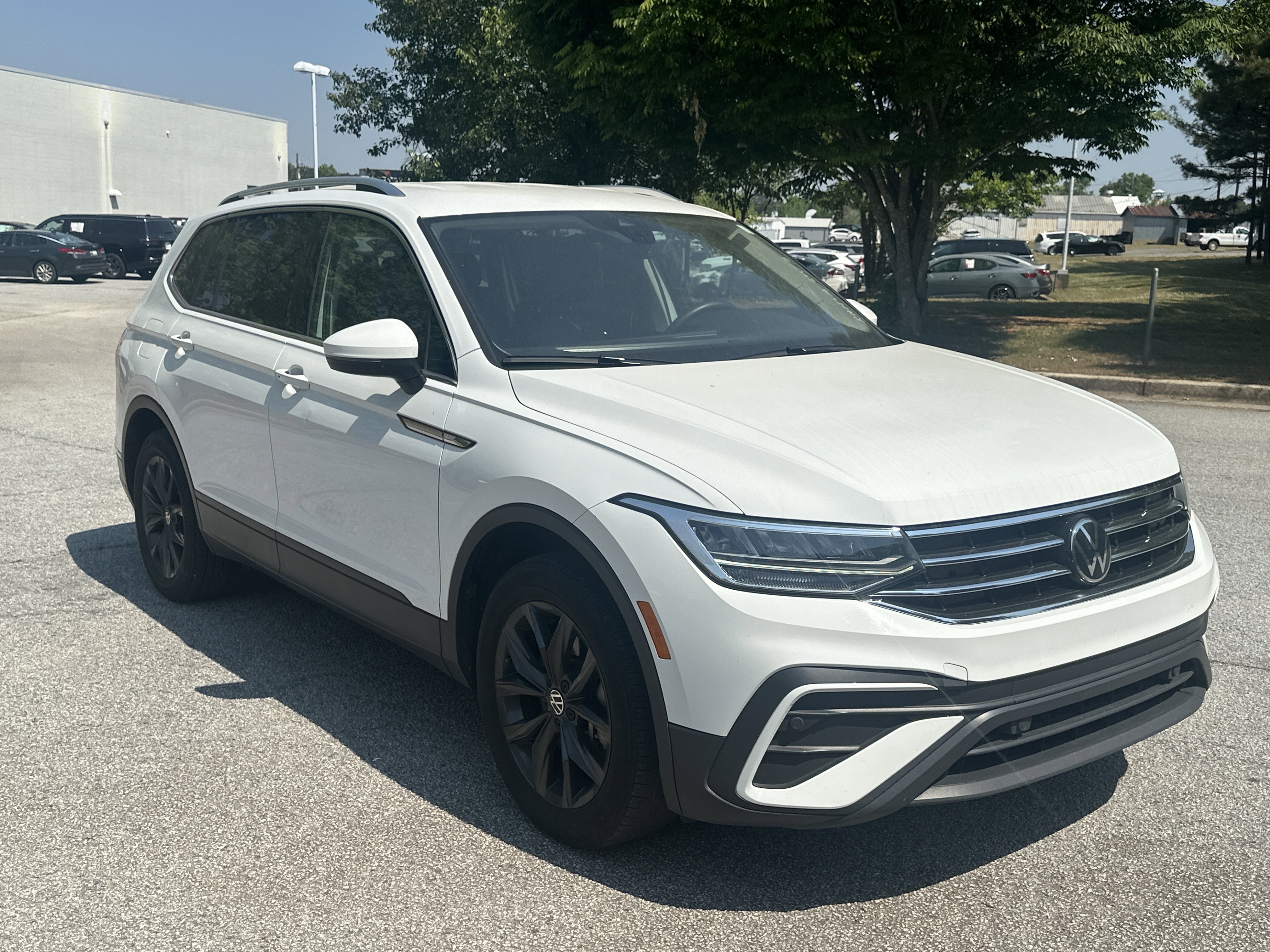 2024 Volkswagen Tiguan SE