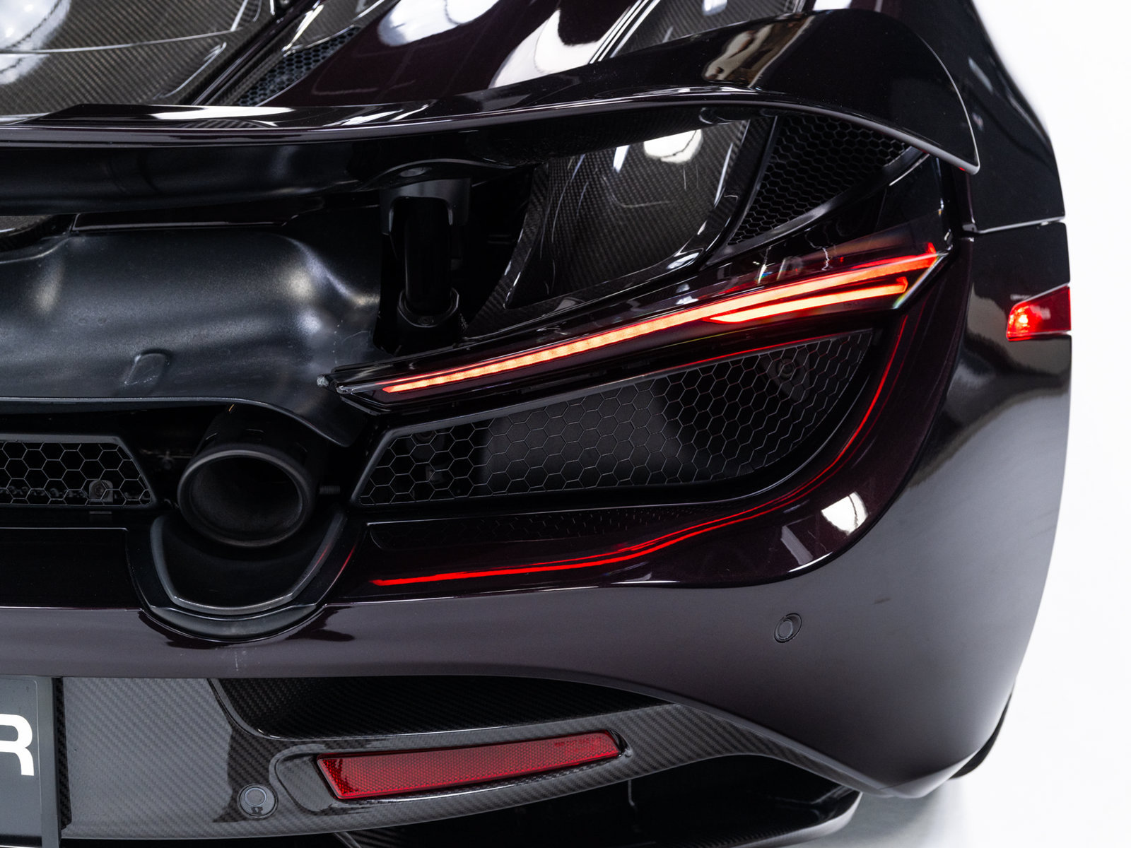 Used 2018 McLaren 720S Luxury photo 75