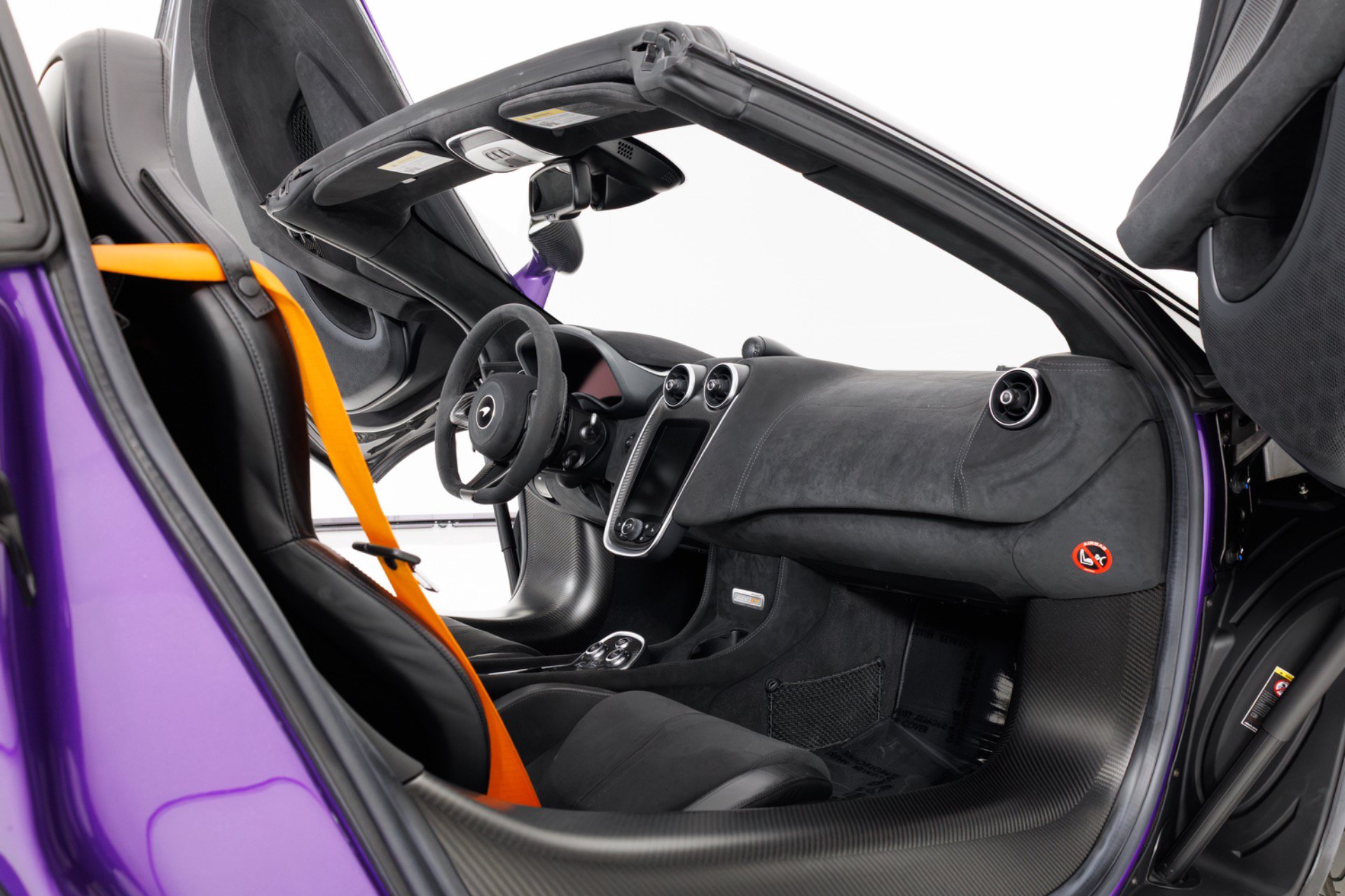 Used 2020 McLaren 600LT Spider photo 37
