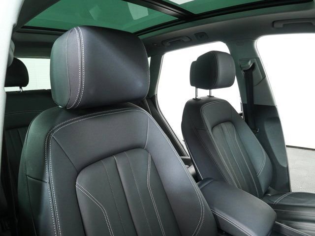 2023 Audi Q5 2.0T Premium