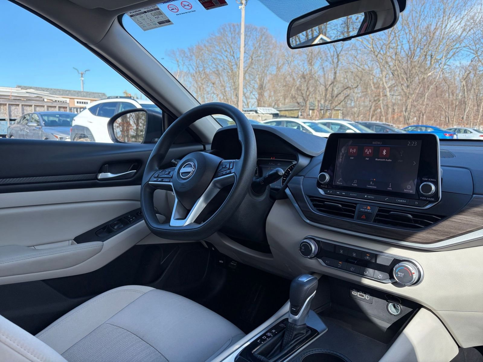 2025 Nissan Altima 2.5 SV