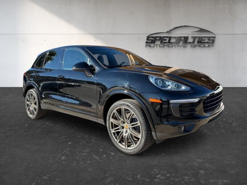 Used 2018 Porsche Cayenne Platinum Edition w/ Premium Package