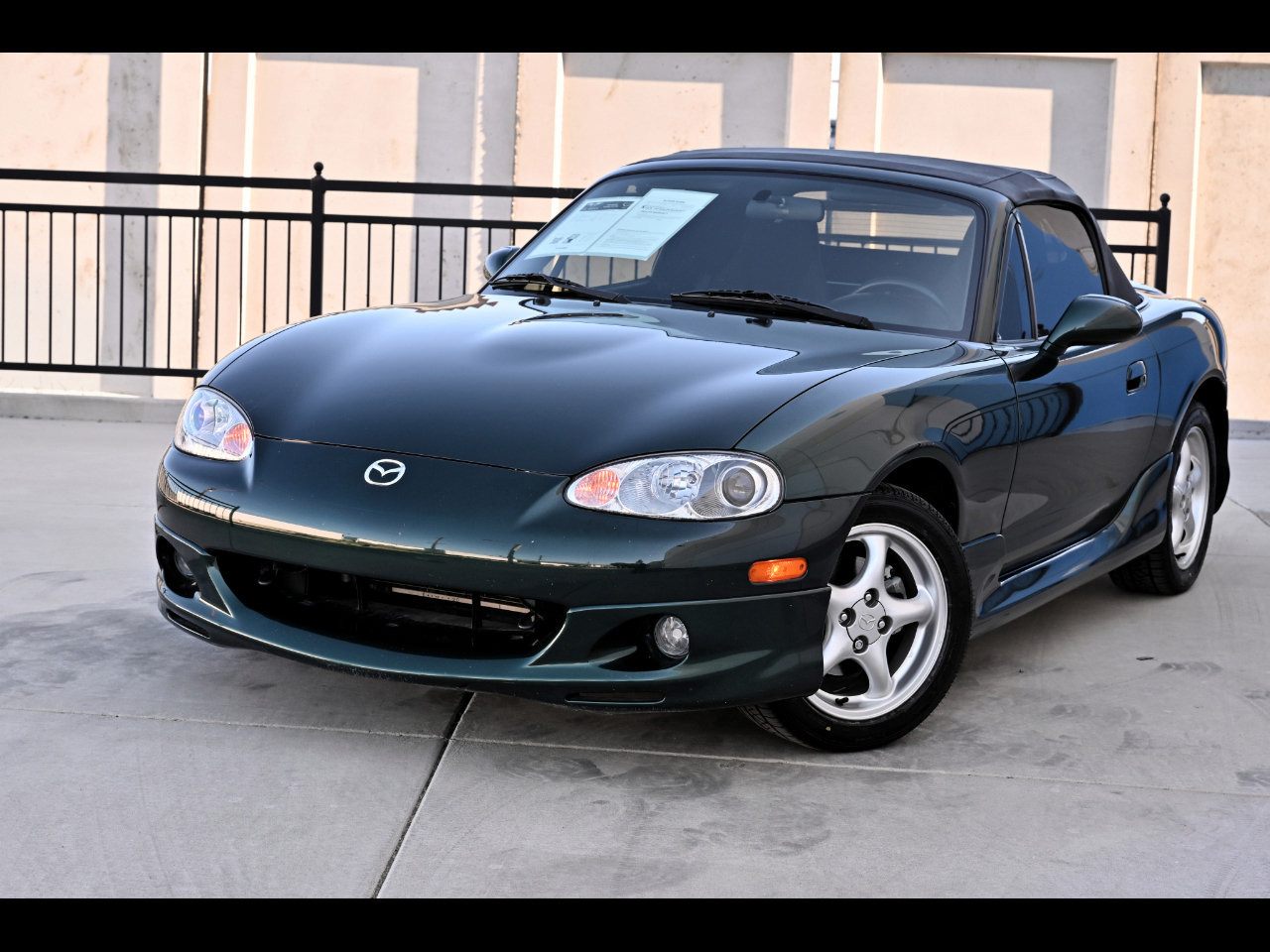 Used 2002 MAZDA MX-5 Miata