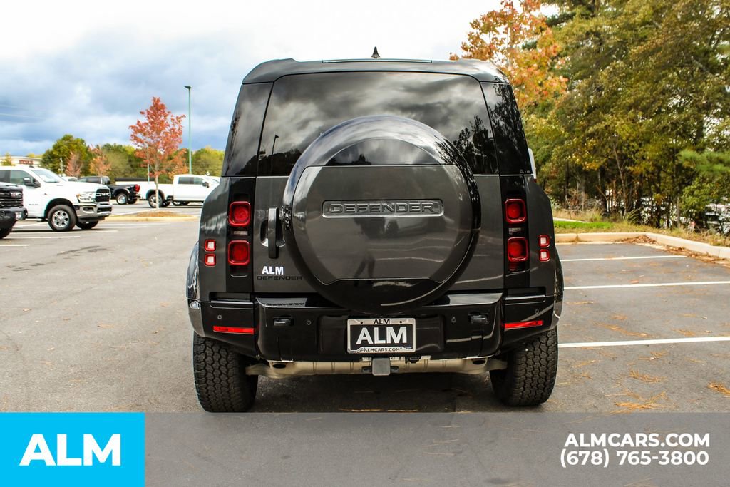 2024 Land Rover Defender 110 X-Dynamic SE