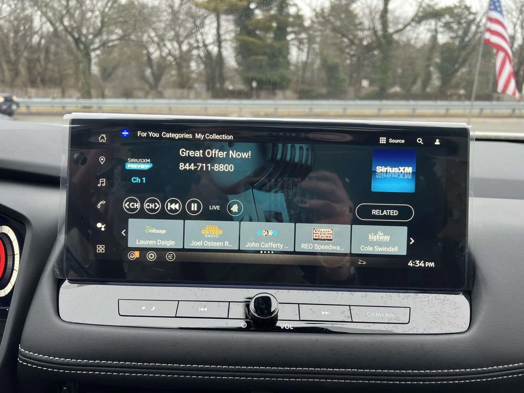 2025 Nissan Rogue SL