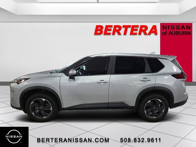 Used 2024 Nissan Rogue SV
