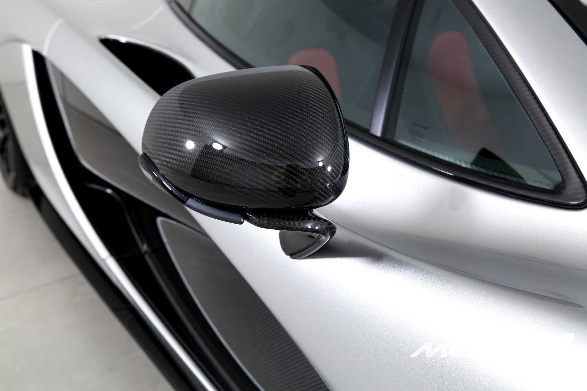 Used 2015 McLaren P1 photo 34