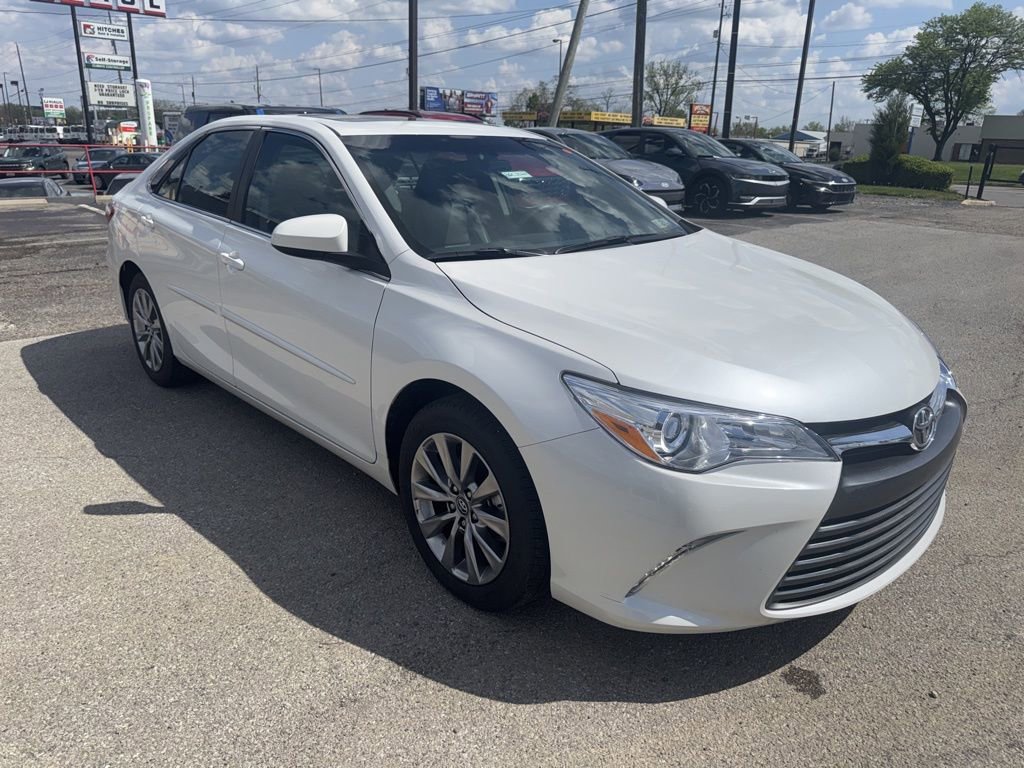 2016 Toyota Camry XLE