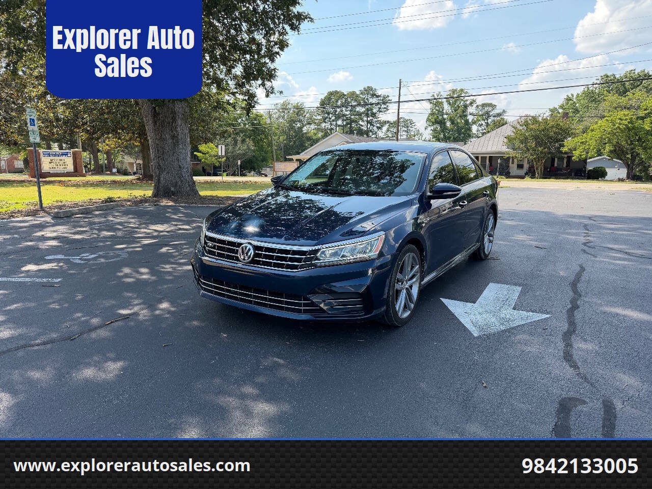 Volkswagen Used 2018 Volkswagen Passat 2.0T R-Line w/ R-Line Lighting Package