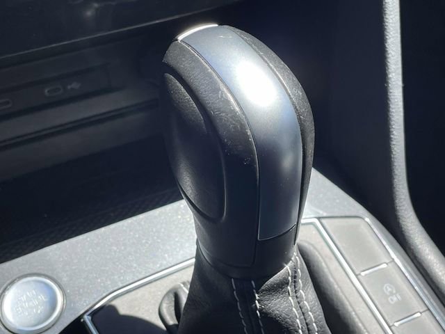 2021 Volkswagen Tiguan SE R-Line