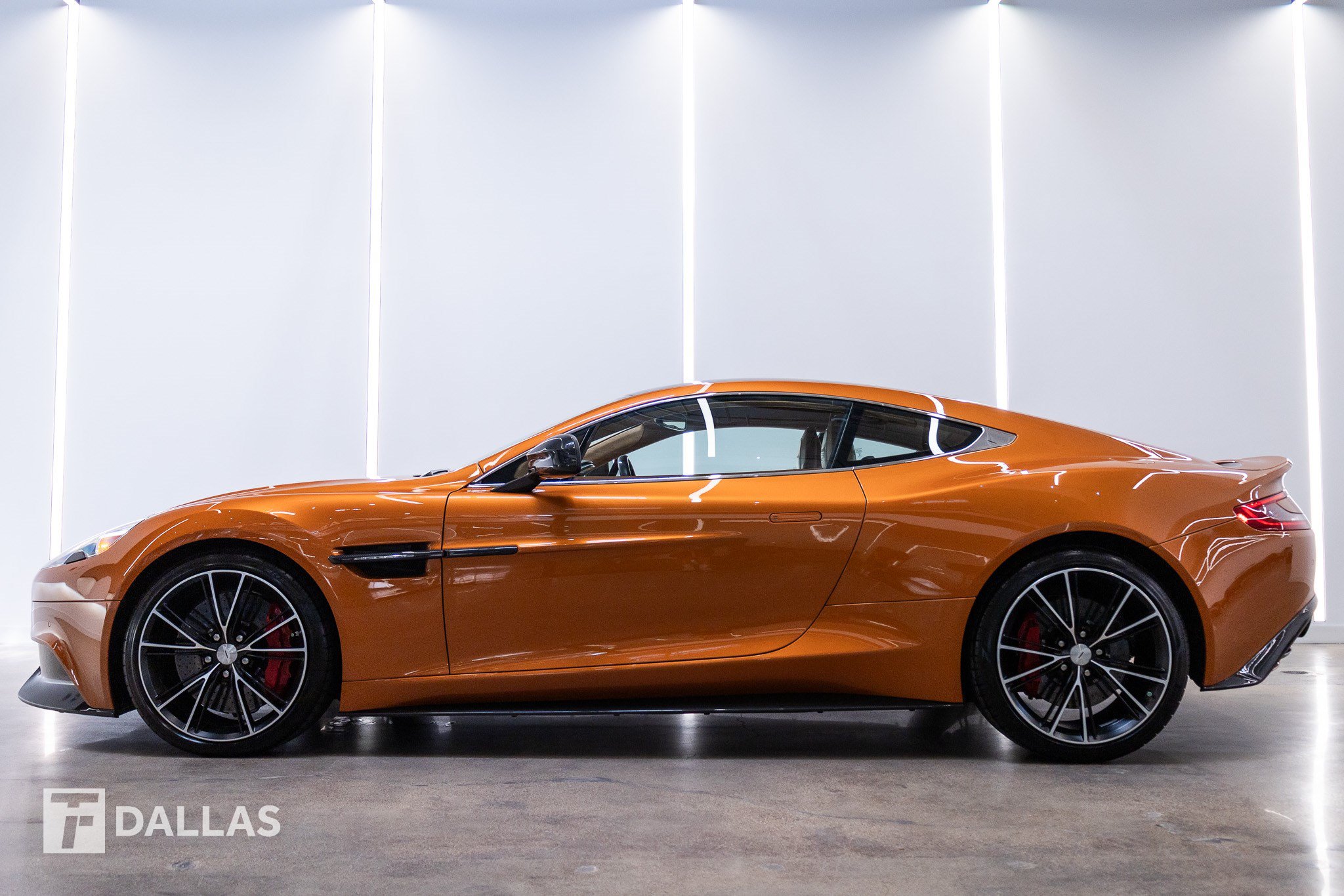Used 2014 Aston Martin Vanquish Coupe