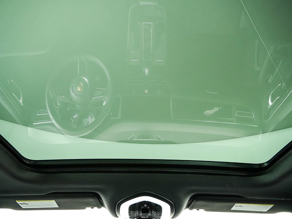 2023 Porsche Macan S