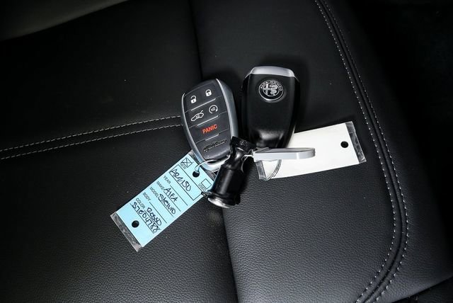 2025 Alfa Romeo Stelvio Sprint