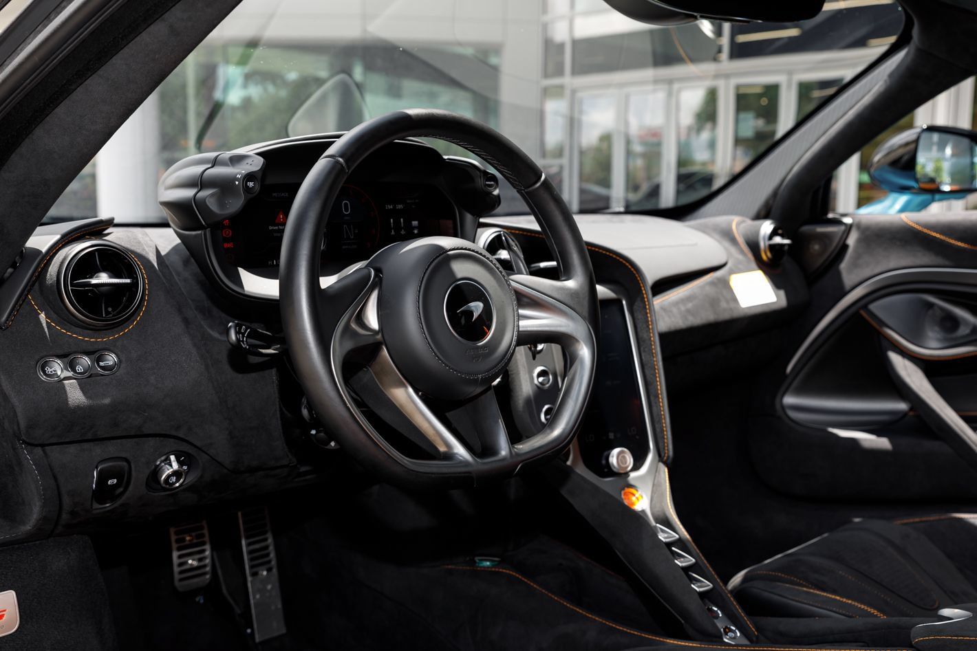 Used 2025 McLaren 750S photo 60