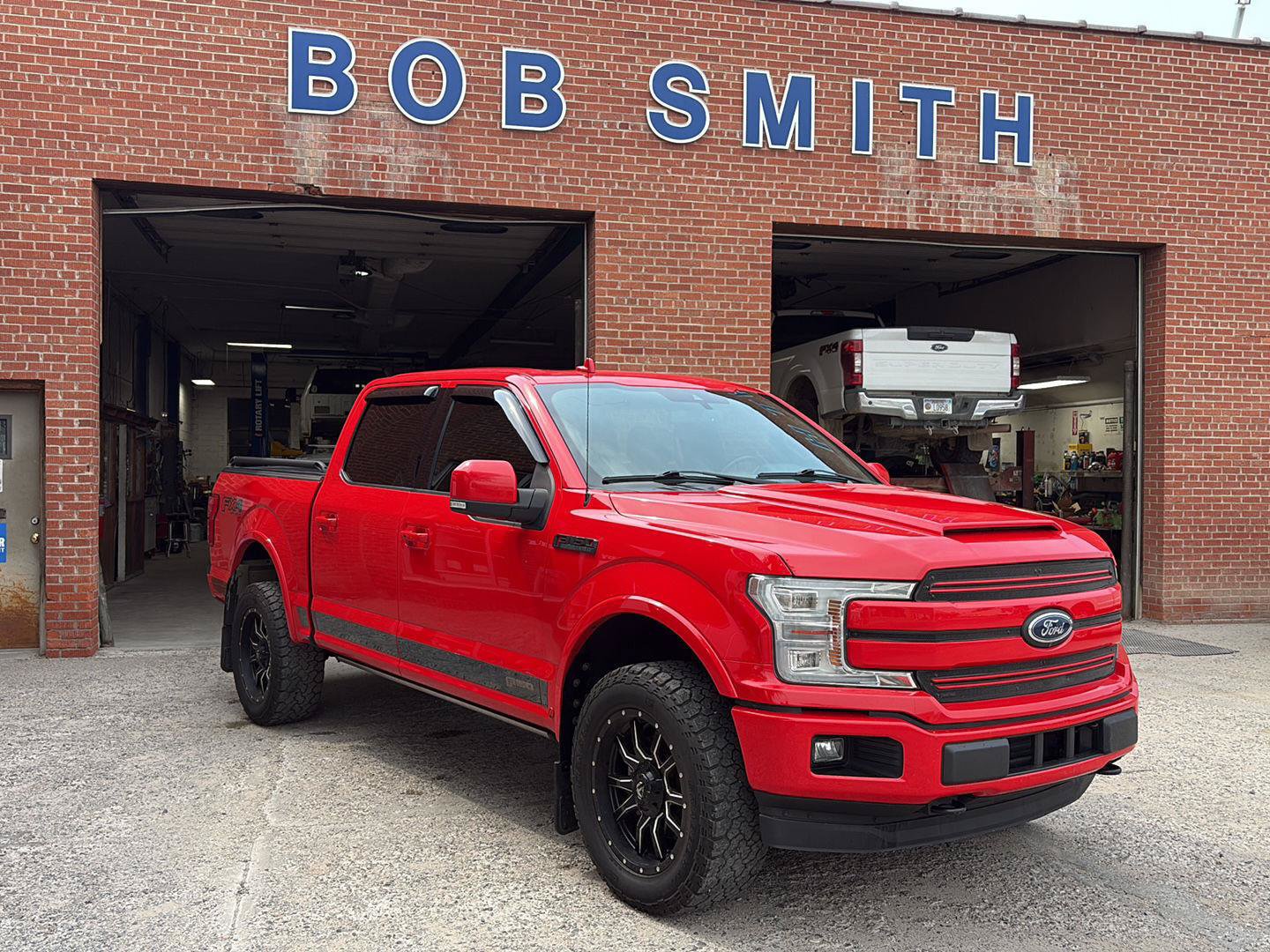 Used 2018 Ford F150 Lariat w/ Equipment Group 502A Luxury