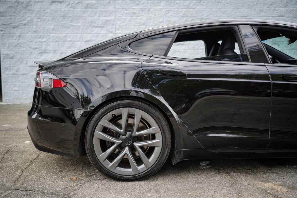 2022 Tesla Model S Plaid
