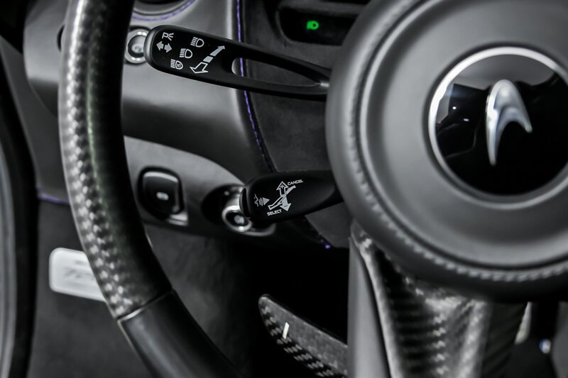 Used 2019 McLaren 720S photo 28