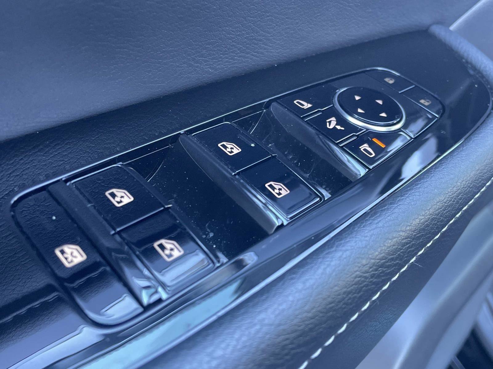 2025 INFINITI Qx80 Pure