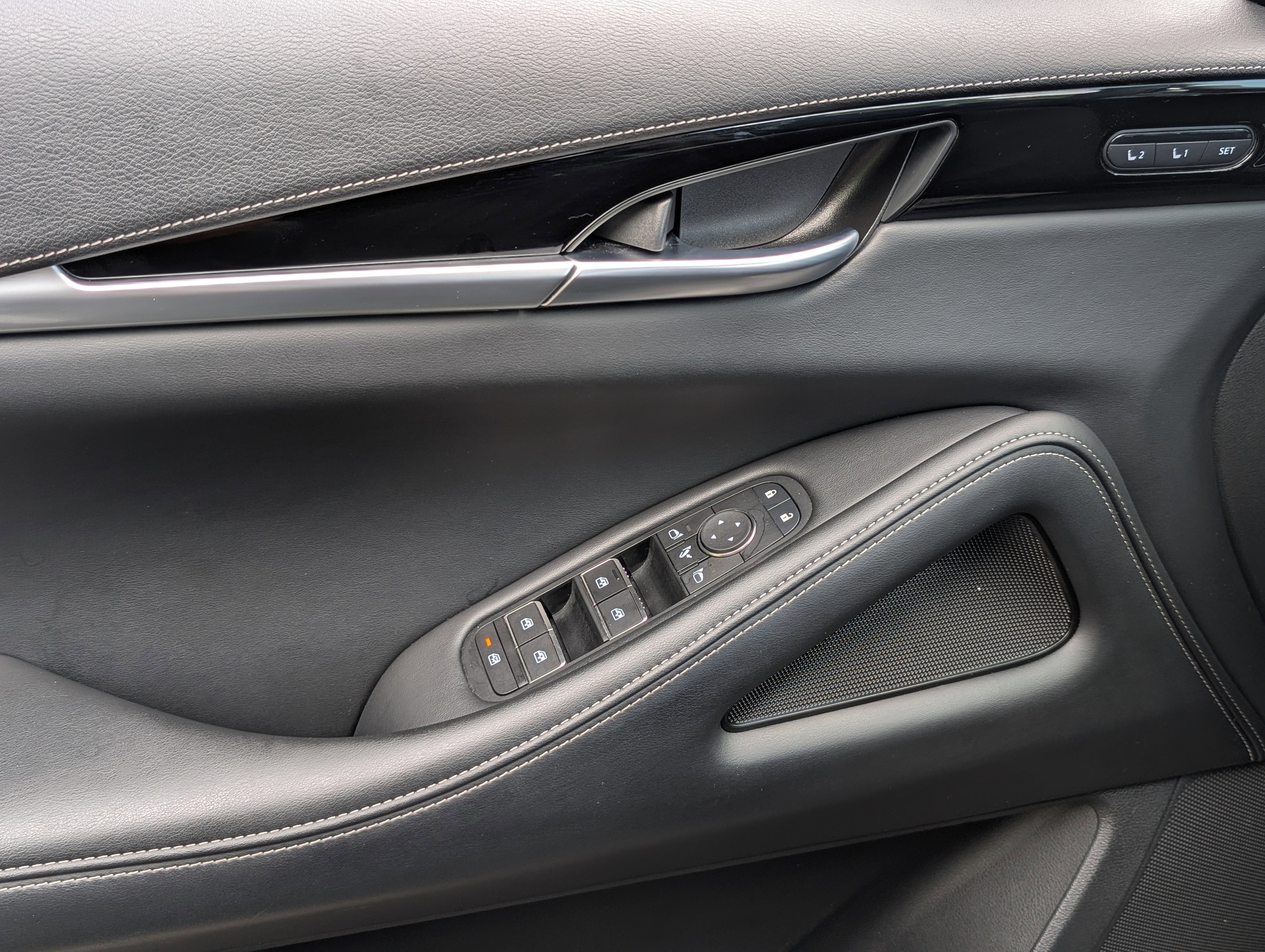 2025 INFINITI Qx60 Pure